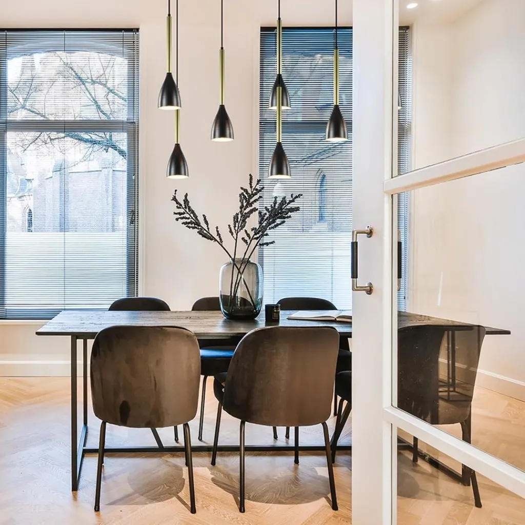 Straluma Chique 8-lichts hanglamp zwart met goud> Eettafellampen|Pendel Lampen