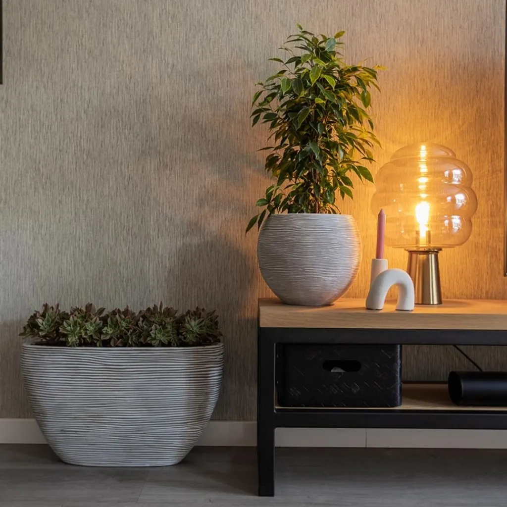 Straluma Gouden tafellamp Misty met amber glazen kap L&L> Tafellampen|Light and Living