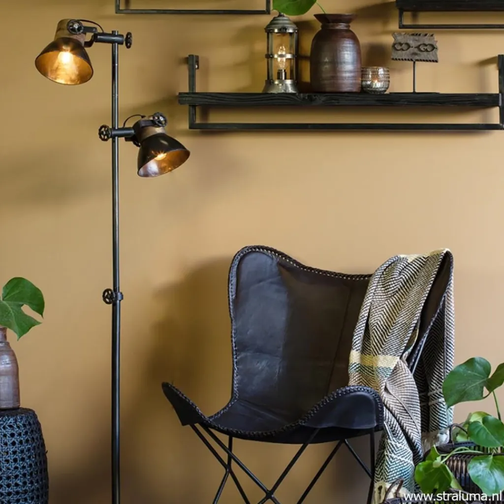 Straluma Industriële vloerlamp Jody metaal met hout> Light and Living|Industriële Verlichting