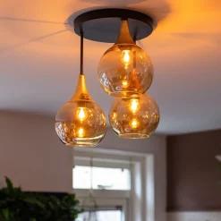 Straluma Klassieke plafondlamp zwart/goud met amber glas><noscript><img width=