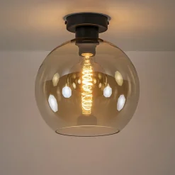 Straluma Mat zwarte plafondlamp met amber glazen bol></noscript> Plafondlampen|Klassieke Verlichting