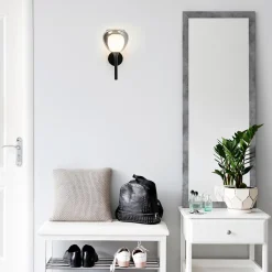 Straluma Moderne wandlamp zwart met smoke glas></noscript> Halverlichting|Wandlampen